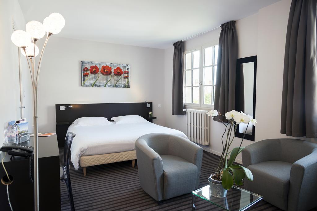 Le Germinal Hotel Cesson-Sevigne Exterior photo